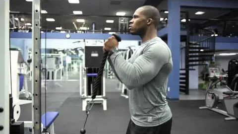 Standing Cable Rope Hammer Curl